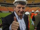 Roy Hodgson gives the thumbs up