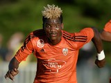 Lorient's Gabonese midfielder Didier Ndong runs with the ball during the friendly football match between Nantes (FCN) and Lorient (FCL) on July 22, 2015 at the Moreau-Desfarges stadium in La Baule-Escoublac, western France.