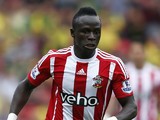Southampton's Senegalese midfielder Sadio Mane runs with the ball during the English Premier League football match between Southampton and Norwich City at St Mary's Stadium in Southampton, southern England on August 30, 2015.