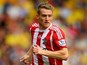 Steven Davis of Southampton in action during the Barclays Premier League match between Watford and Southampton at Vicarage Road on August 23, 2015 in Watford, United Kingdom.