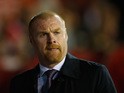 Sean Dyche of Burnley looks on during the Sky Bet Championship match between Nottingham Forest and Burnley at City Ground on October 20, 2015