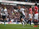 Toby Alderweireld doubles the lead during the Premier League game between Tottenham Hotspur and Manchester United on April 10, 2016
