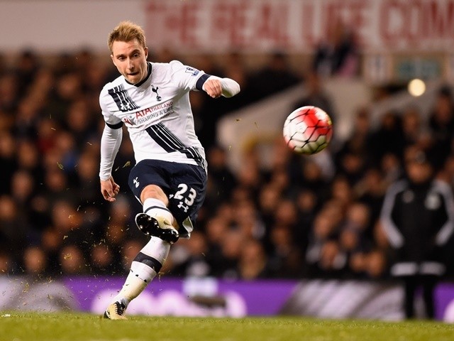 Christian Eriksen of Tottenham Hotspur shoots from a free kick during the Premier League match against West Bromwich Albion at White Hart Lane on April 25, 2016