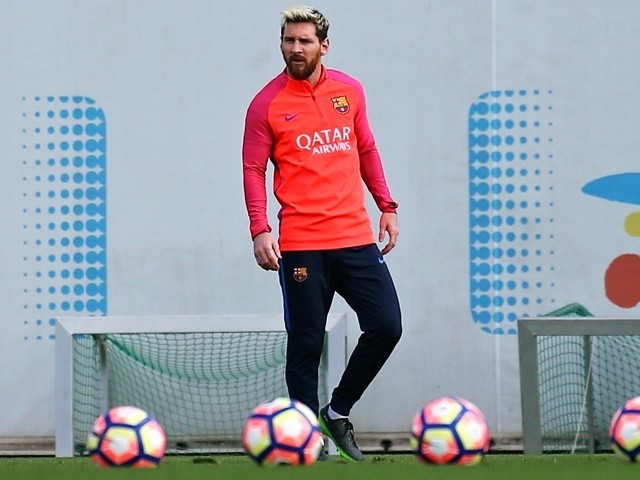 Lionel Messi at Barcelona training on October 14, 2016