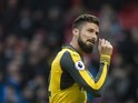 Olivier Giroud in action during the Premier League game between Manchester United and Arsenal on November 19, 2016